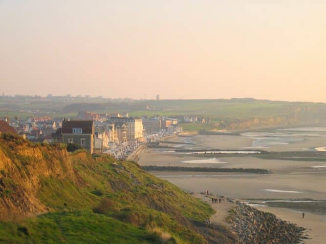 Vue de la digue de Wimereux depuis la falaise