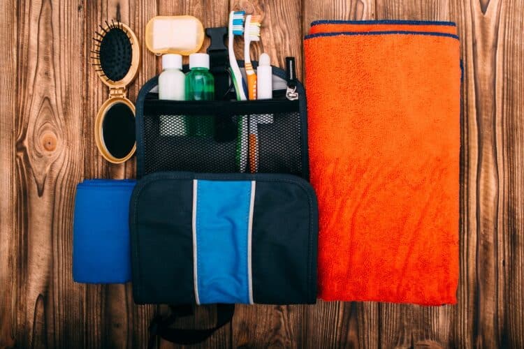 Hygiène et protection solaire pour les voyages